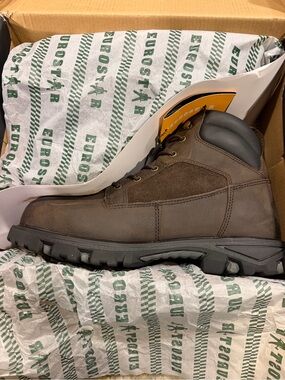Eurostar Trucker ll Steel Toe Men’s Work Boots size 11 Brand new in the box!